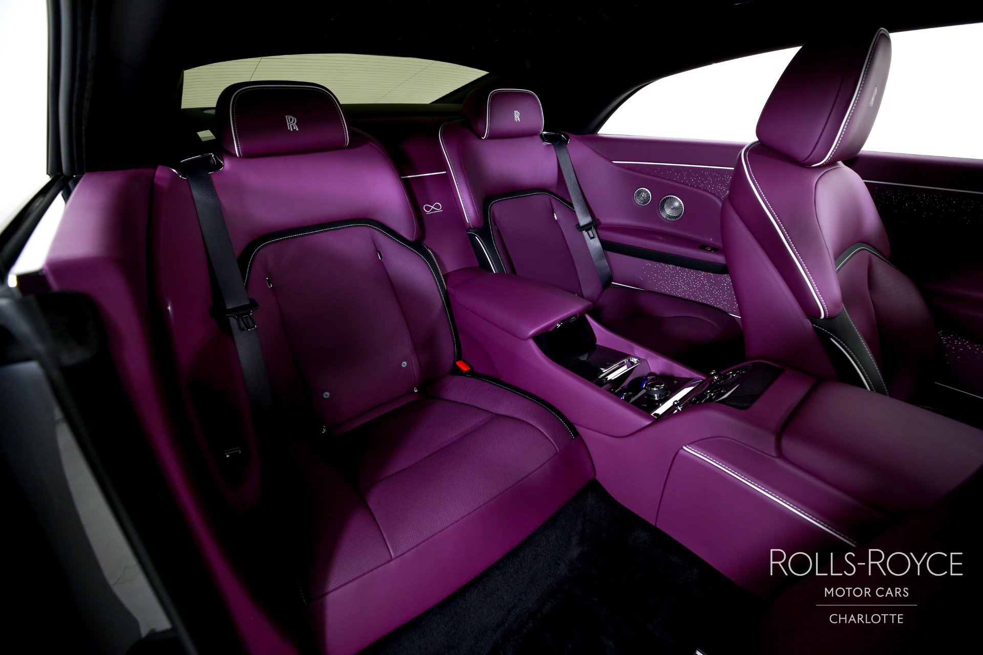 Used 2025 Rolls-Royce Spectre Black Badge image 27