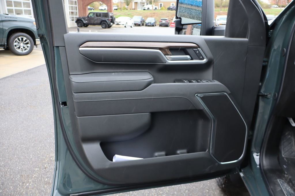 New 2026 Chevrolet Silverado 2500 LT w/ Trail Boss Package image 11