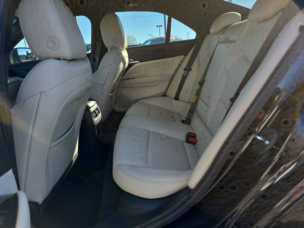 Used 2023 Cadillac CT4 Luxury image 26