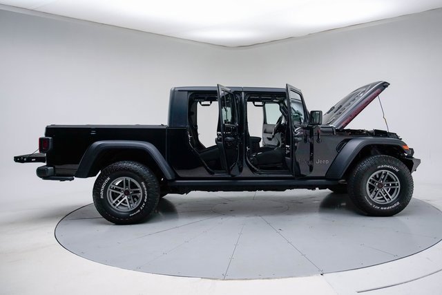 Used 2021 Jeep Gladiator Rubicon w/ Cold Weather Group image 18