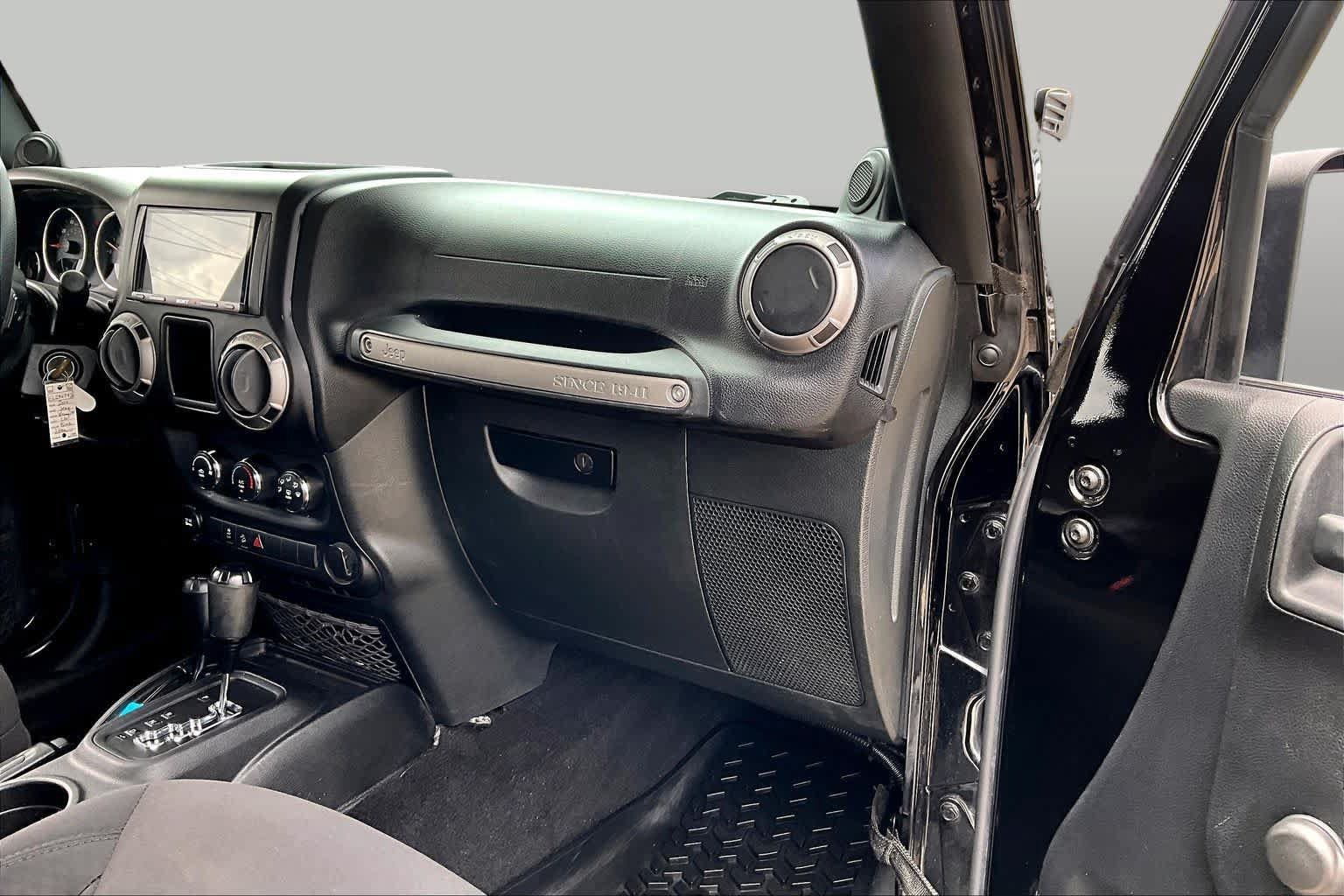 Used 2014 Jeep Wrangler Unlimited Sport AWD/4WD image 18