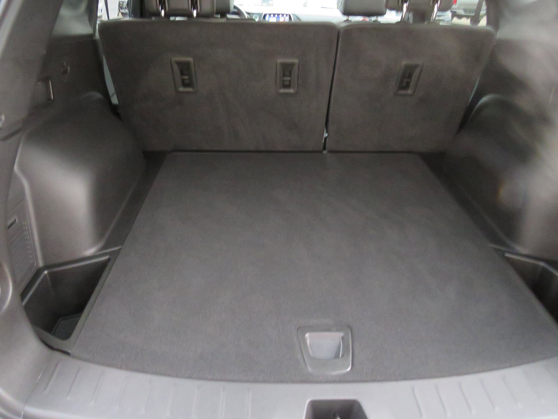 Used 2021 Chevrolet Blazer RS w/ Enhanced Convenience Package image 10