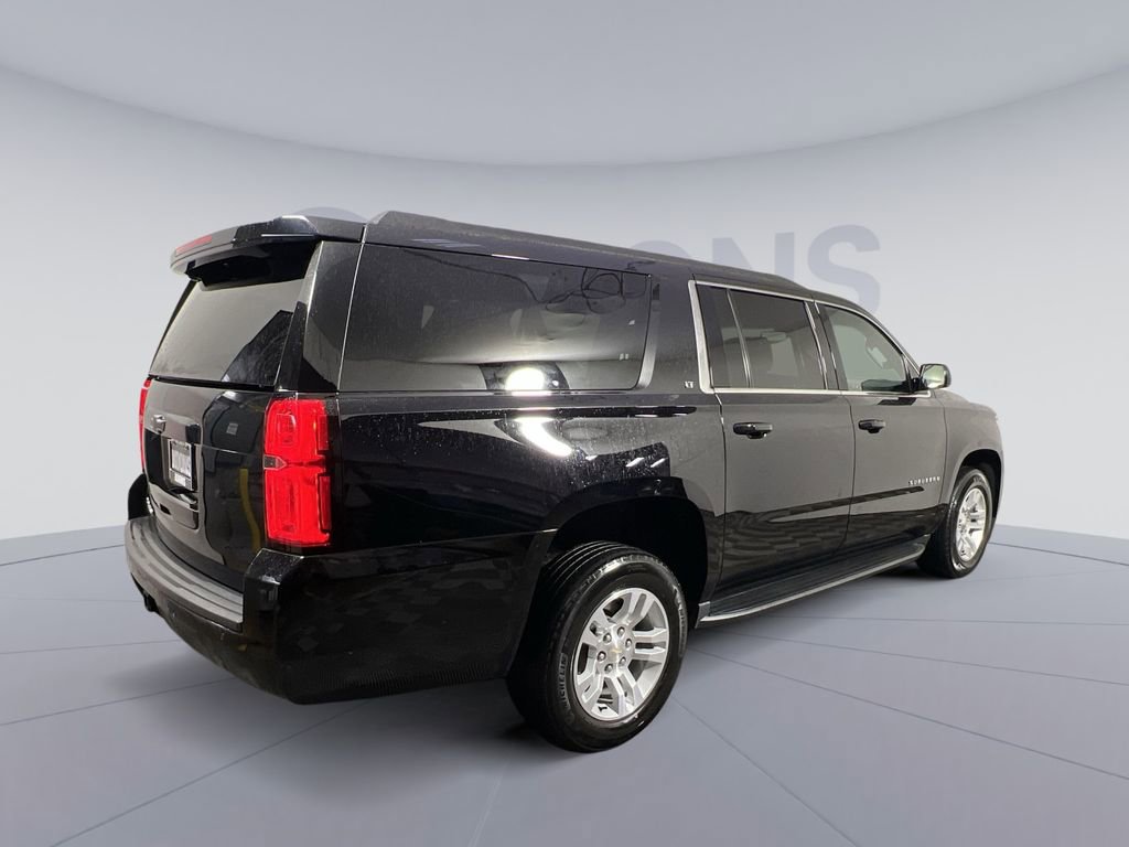 Used 2019 Chevrolet Suburban LT image 7