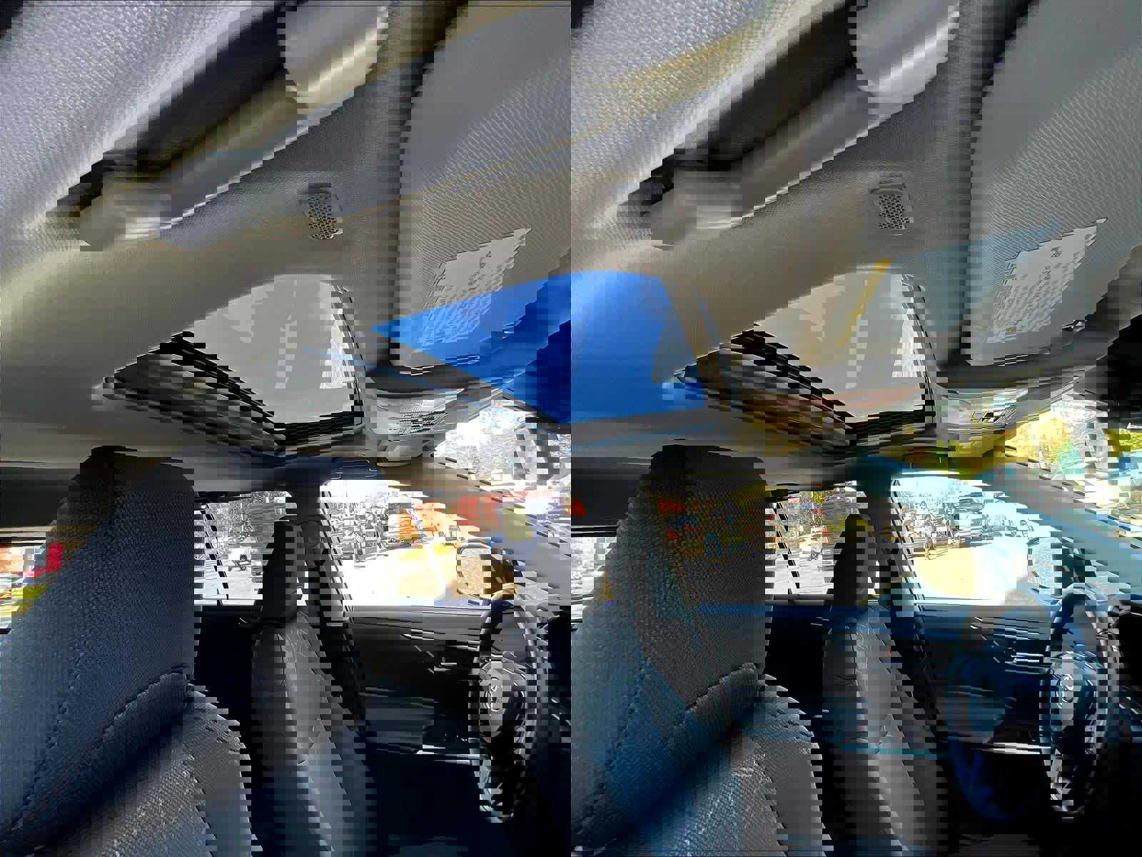 Used 2023 Toyota RAV4 XLE image 22