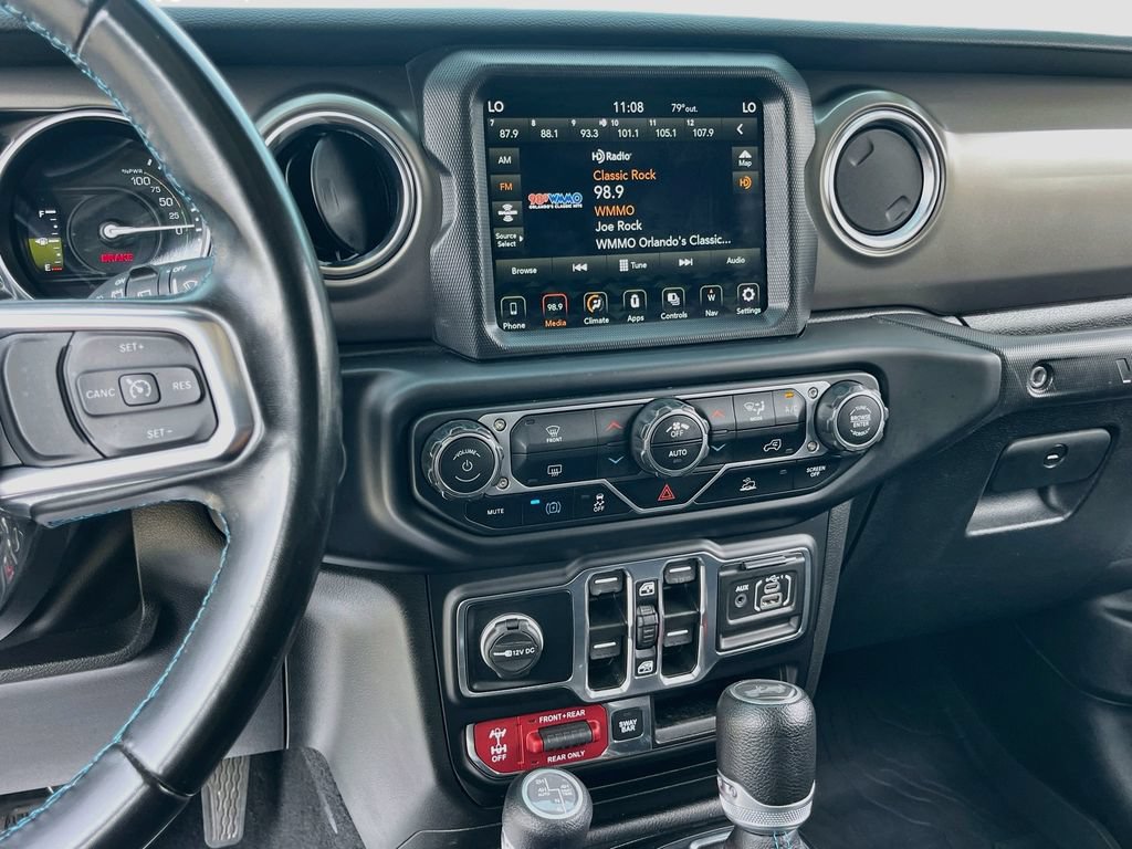 Certified 2022 Jeep Wrangler Unlimited Rubicon 4xe AWD/4WD image 15