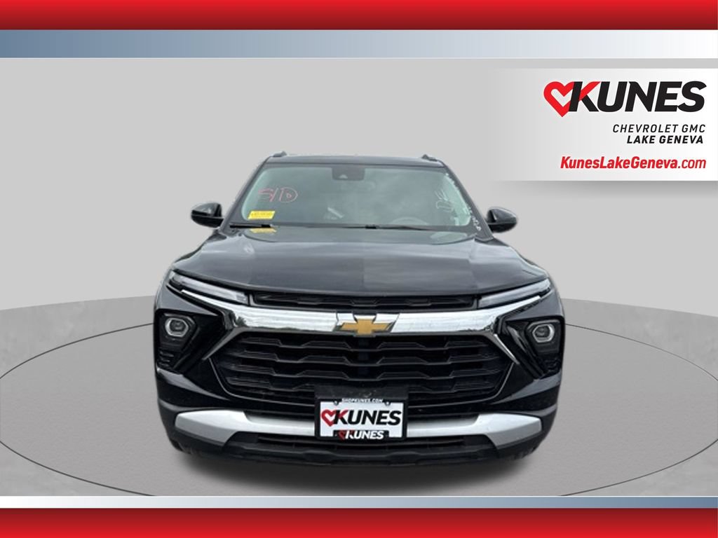Used 2025 Chevrolet TrailBlazer LT AWD/4WD image 12