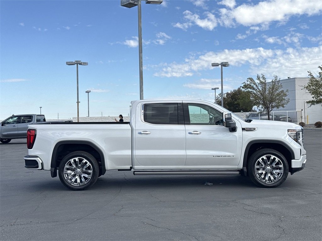 New 2025 GMC Sierra 1500 Denali w/ Denali Reserve Package image 4