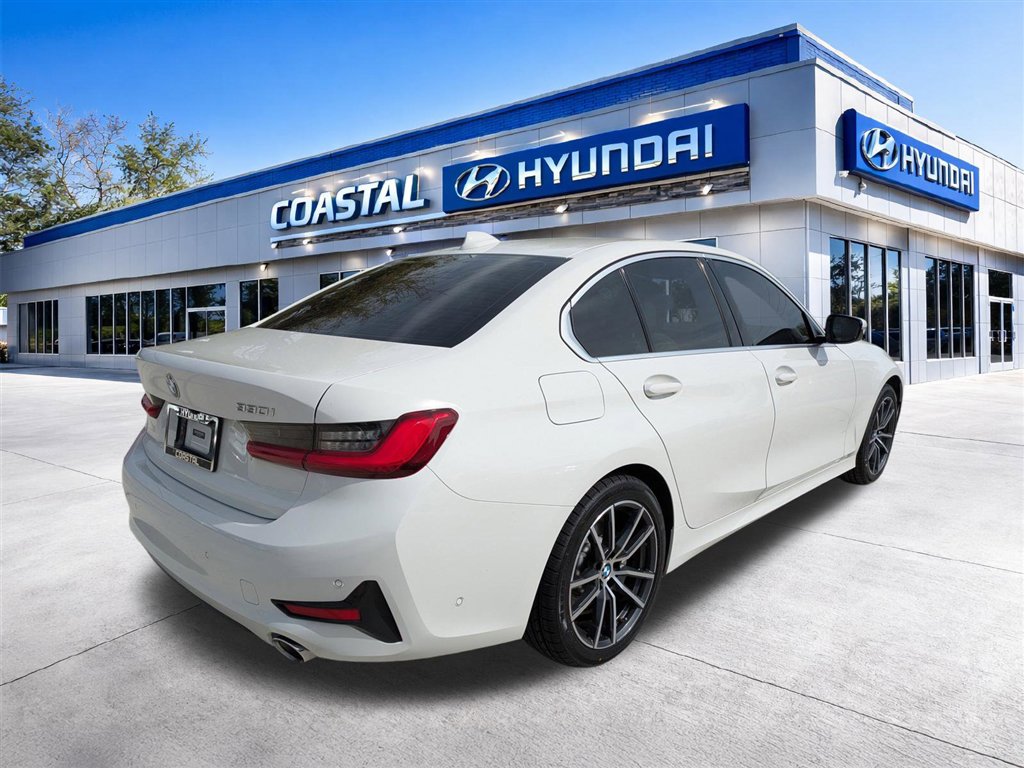 Used 2021 BMW 330i Sedan w/ Convenience Package image 4