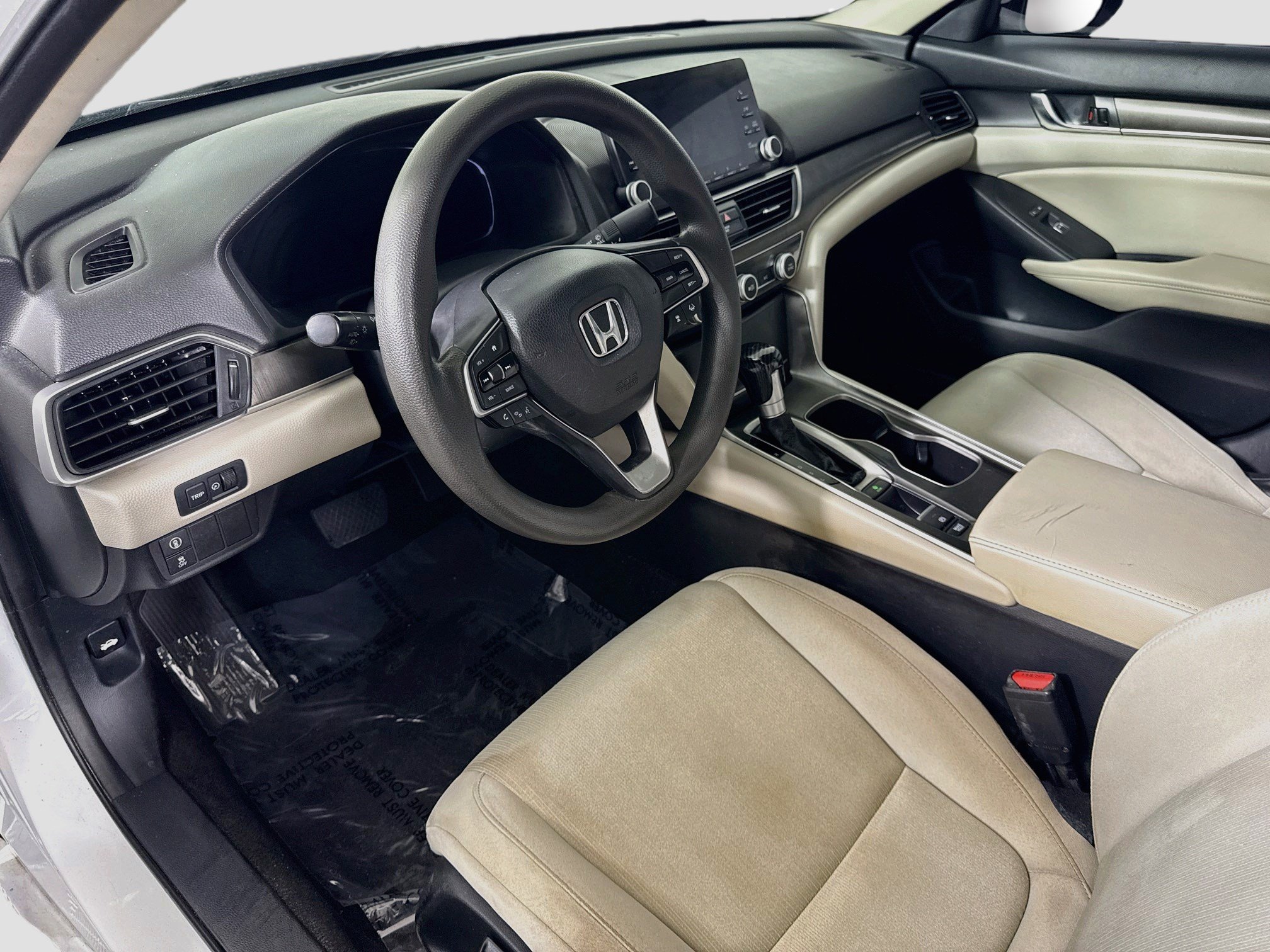 Used 2018 Honda Accord LX image 23