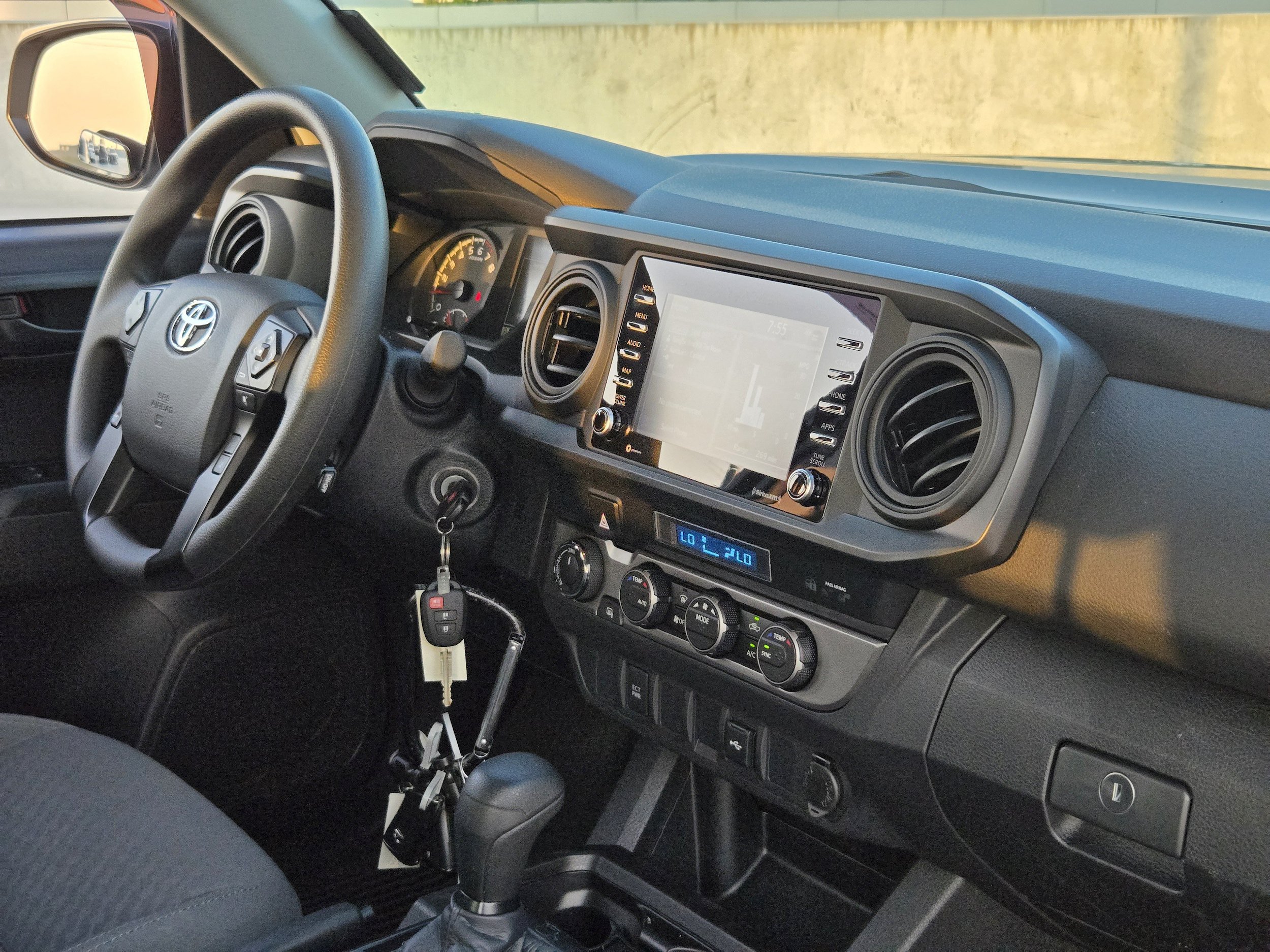 Used 2023 Toyota Tacoma SR AWD/4WD image 28