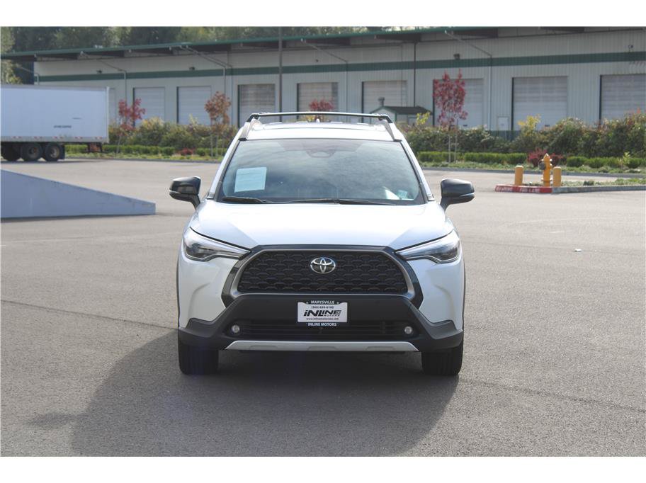 Used 2025 Toyota Corolla Cross XLE w/ Convenience Package AWD/4WD image 5