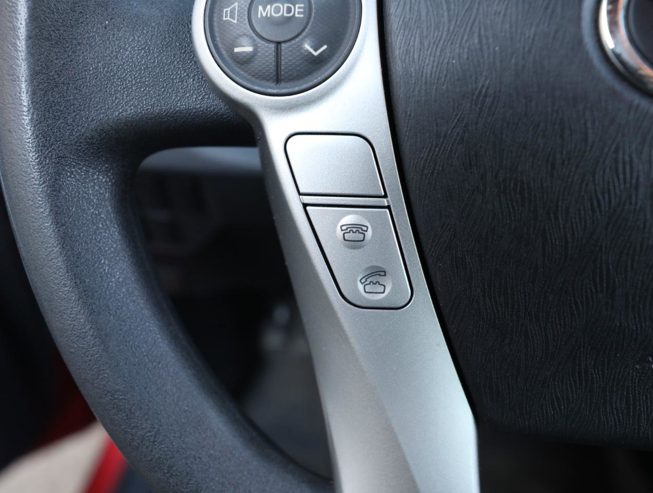 Used 2013 Toyota Prius Two image 18