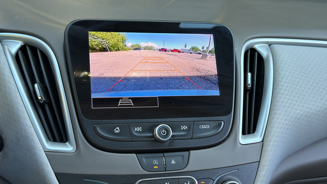Used 2024 Chevrolet Malibu LT FWD image 21