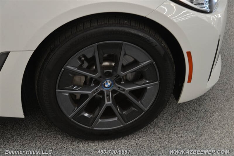 Used 2023 BMW i4 eDrive35 w/ Premium Package RWD image 51