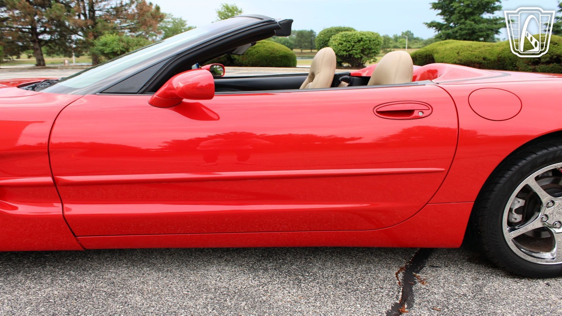 Used 2000 Chevrolet Corvette Convertible w/ Memory Pkg image 23