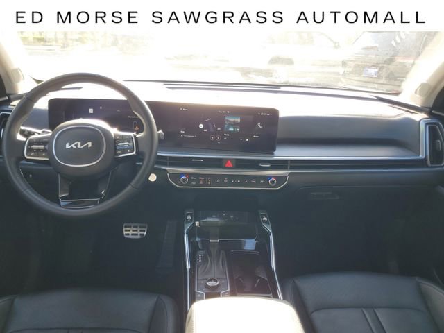 Used 2024 Kia Sorento SX image 15