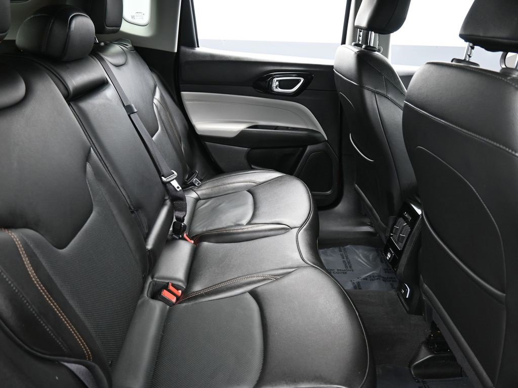 Certified 2022 Jeep Compass Limited image 18