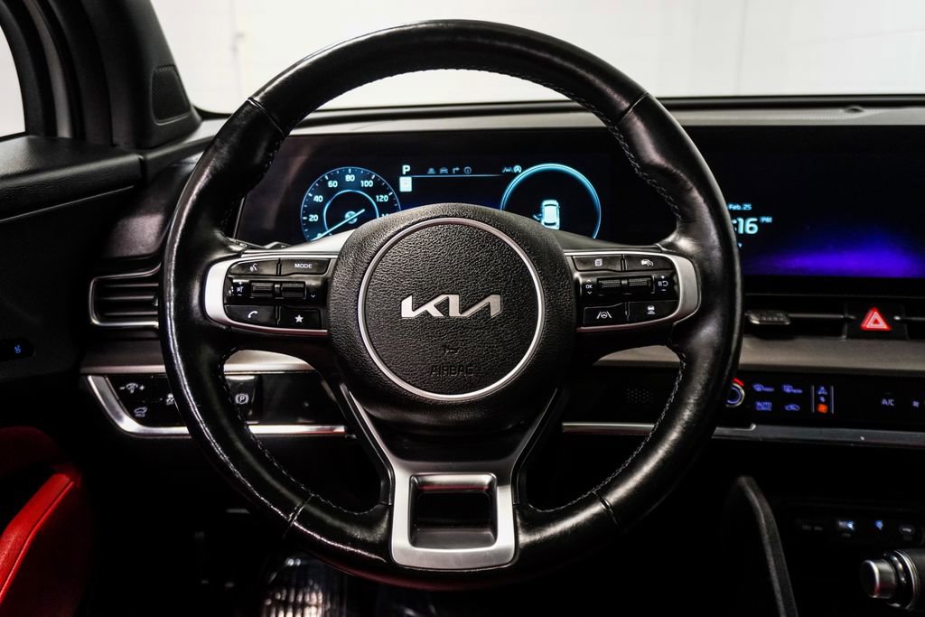 Used 2024 Kia Sportage SX image 15