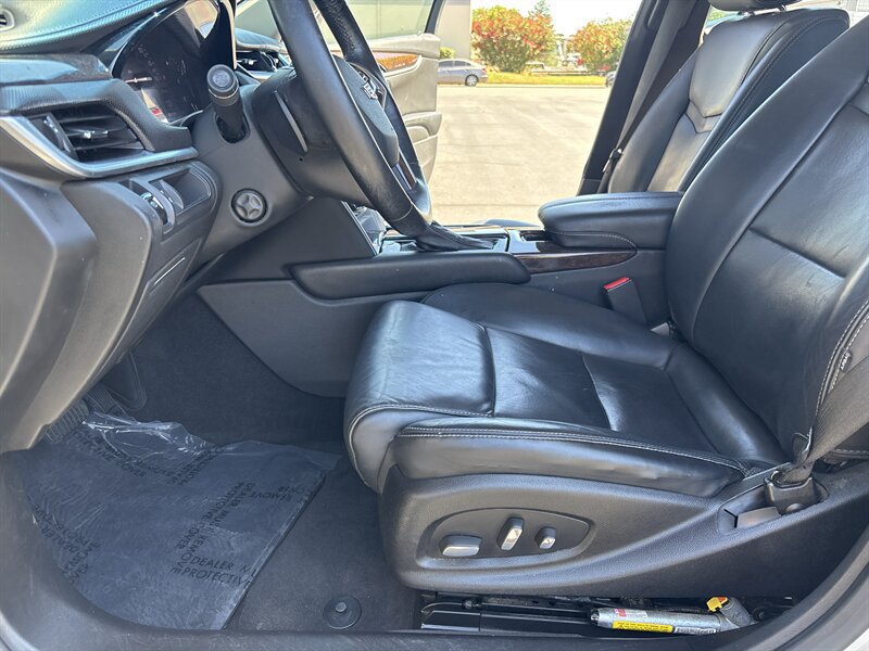 Used 2016 Cadillac XTS Luxury FWD image 24