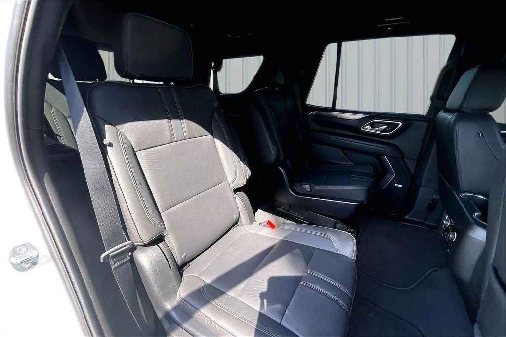 Used 2024 Chevrolet Tahoe RST w/ Luxury Package AWD/4WD image 19