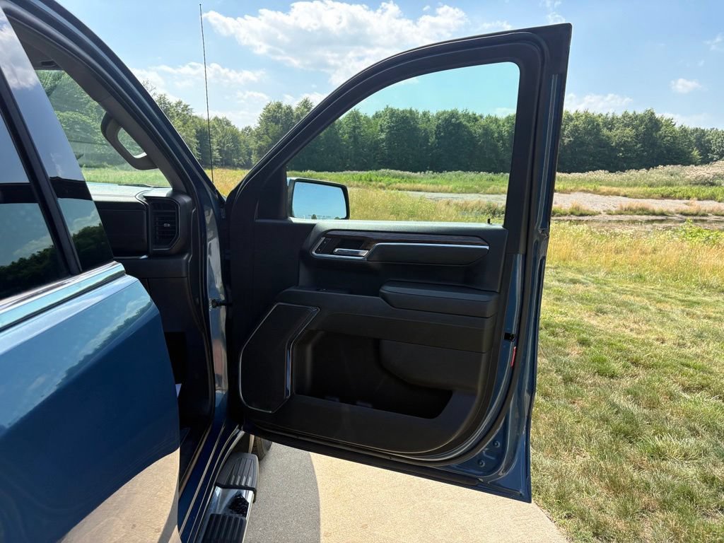 Used 2024 GMC Sierra 1500 SLE AWD/4WD image 28