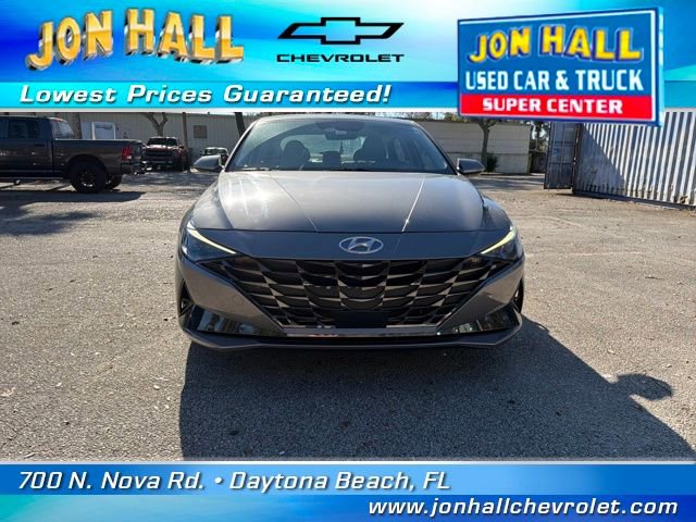 Used 2023 Hyundai Elantra Limited image 16