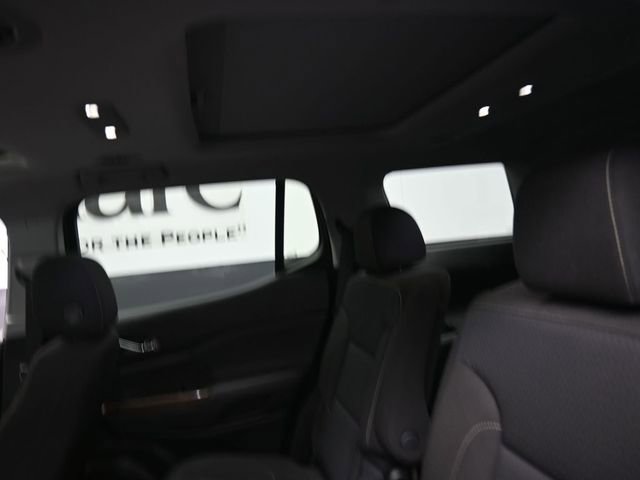 Used 2023 GMC Acadia SLE w/ Driver Convenience Package image 23