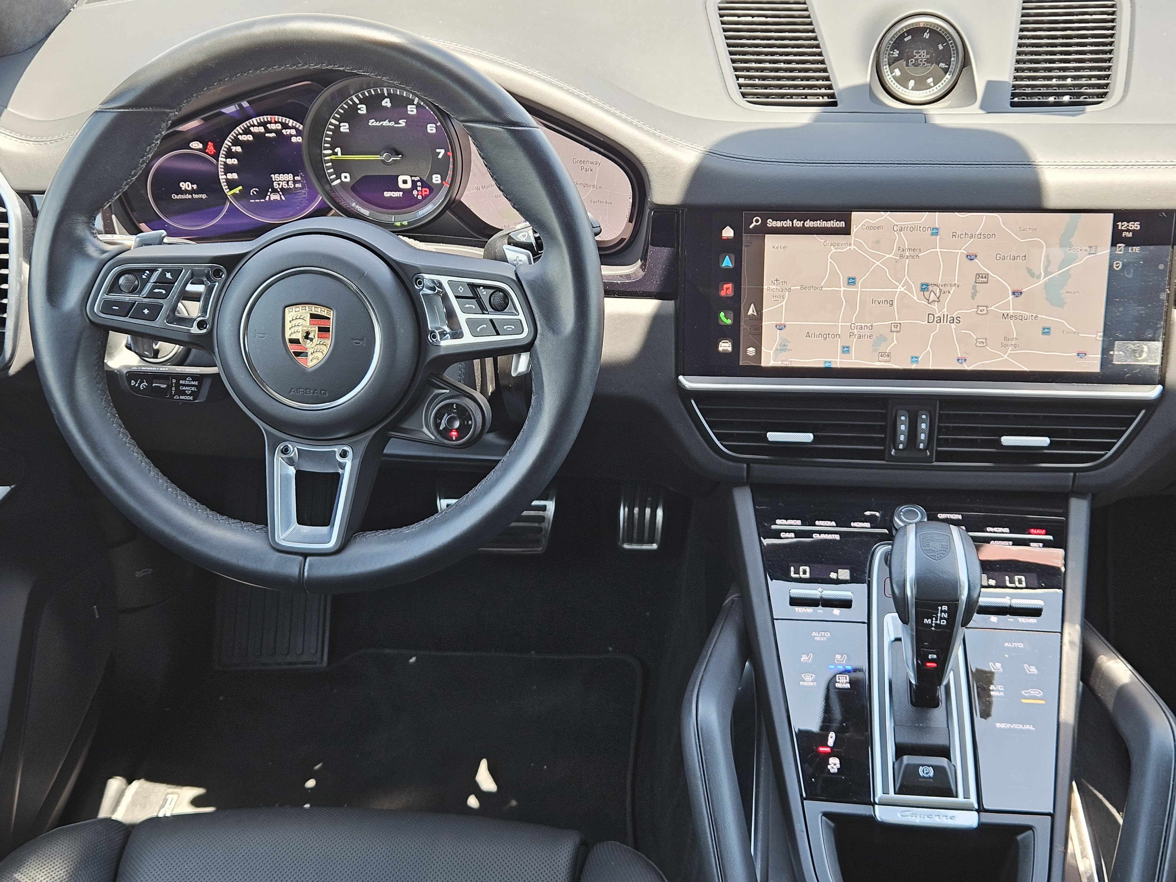 Certified 2023 Porsche Cayenne Turbo S AWD/4WD image 25