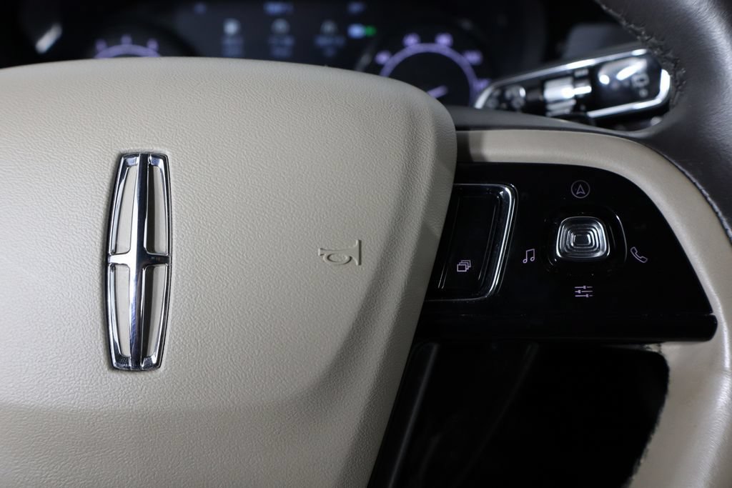 Used 2020 Lincoln Corsair FWD image 10