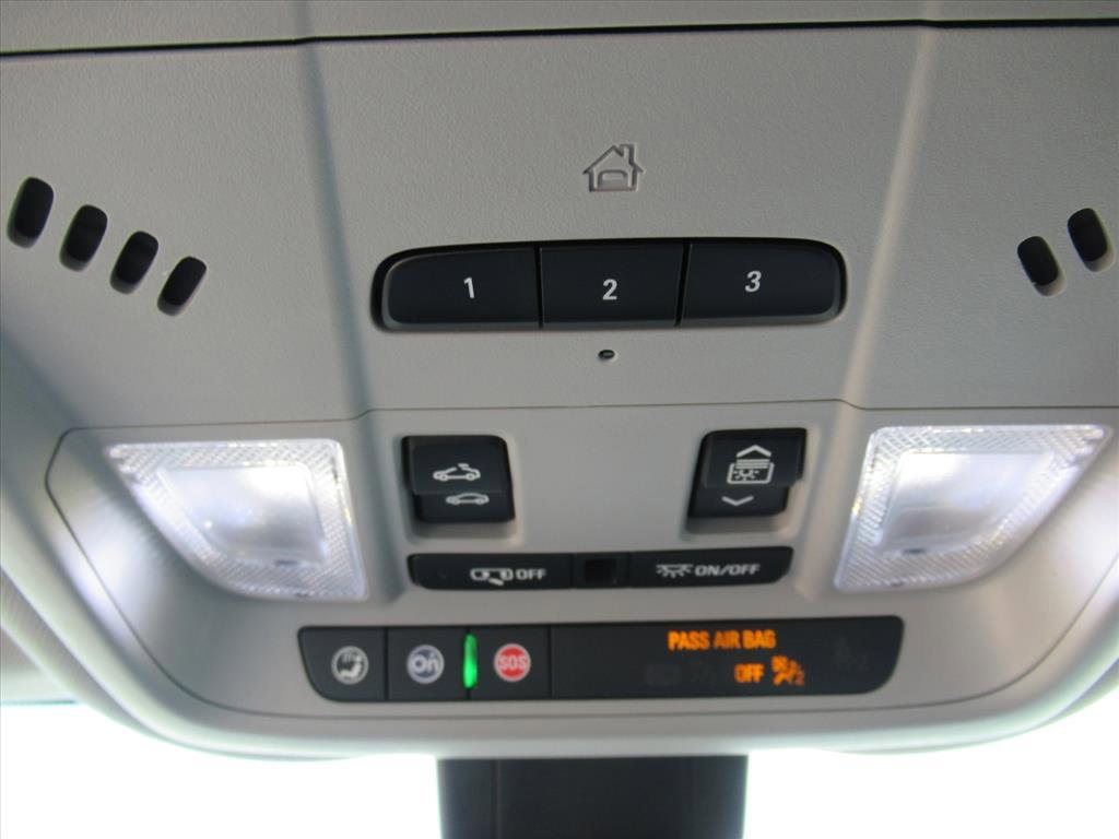 Used 2021 Chevrolet Equinox Premier FWD image 26