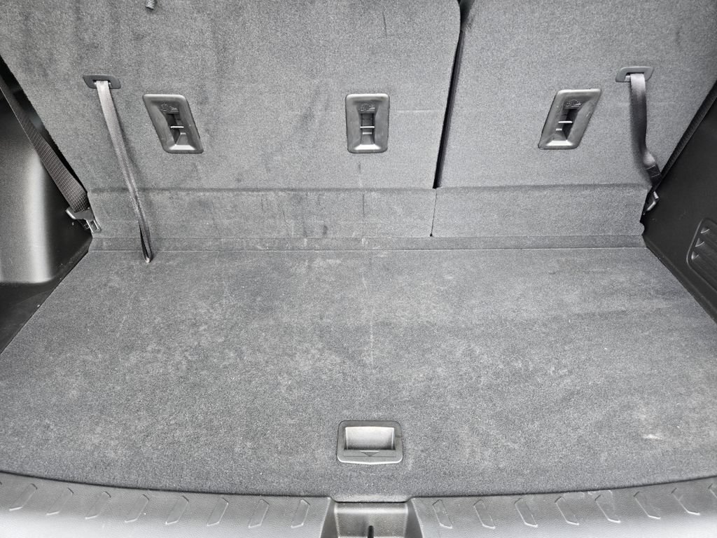 Used 2023 GMC Acadia Denali FWD image 36