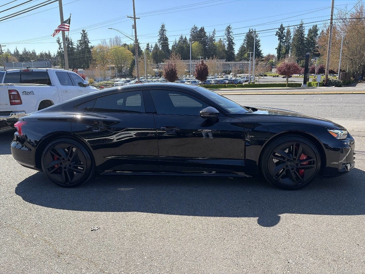 Used 2022 Audi RS e-tron GT w/ Year 1 Package AWD/4WD image 11