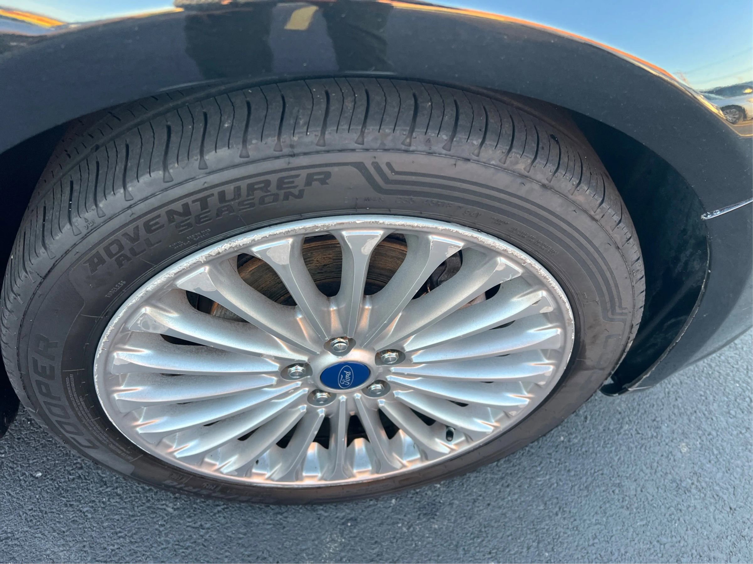 Used 2015 Ford Fusion Titanium image 23