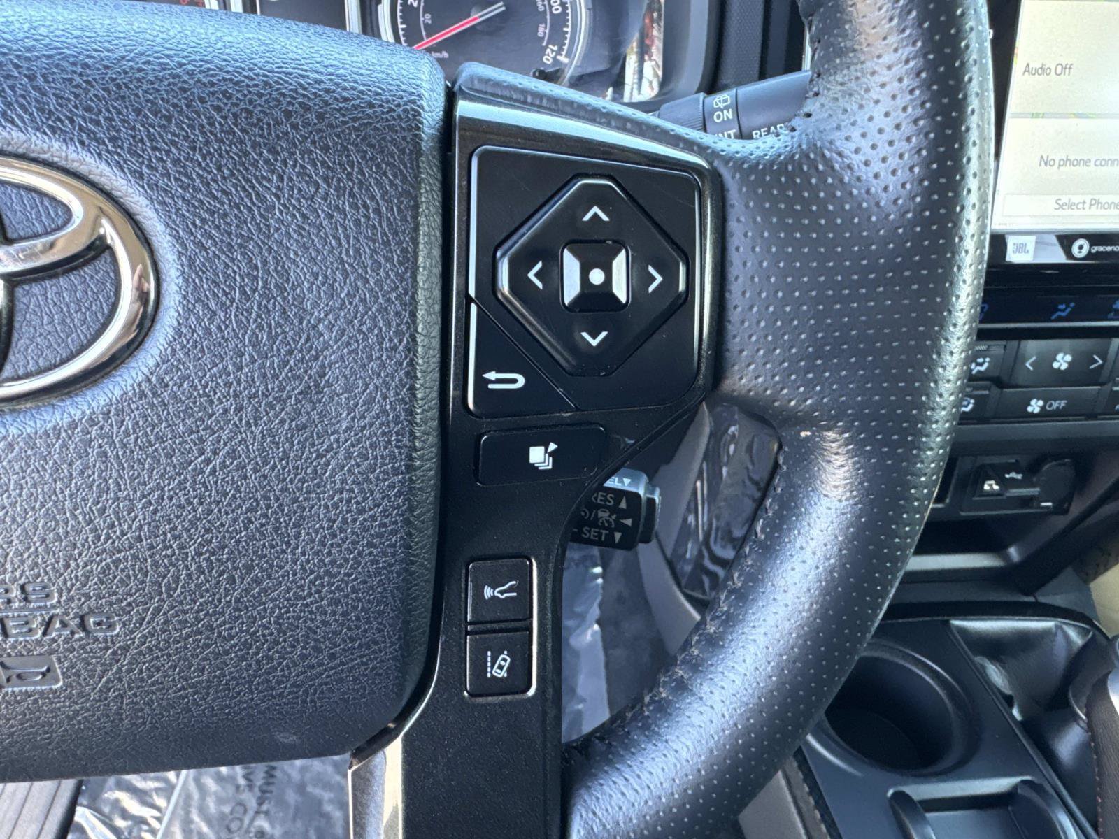 Used 2024 Toyota 4Runner Limited RWD image 31