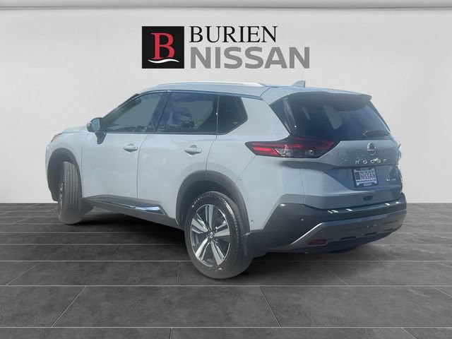 Used 2023 Nissan Rogue SL w/ SL Premium Package AWD/4WD image 3