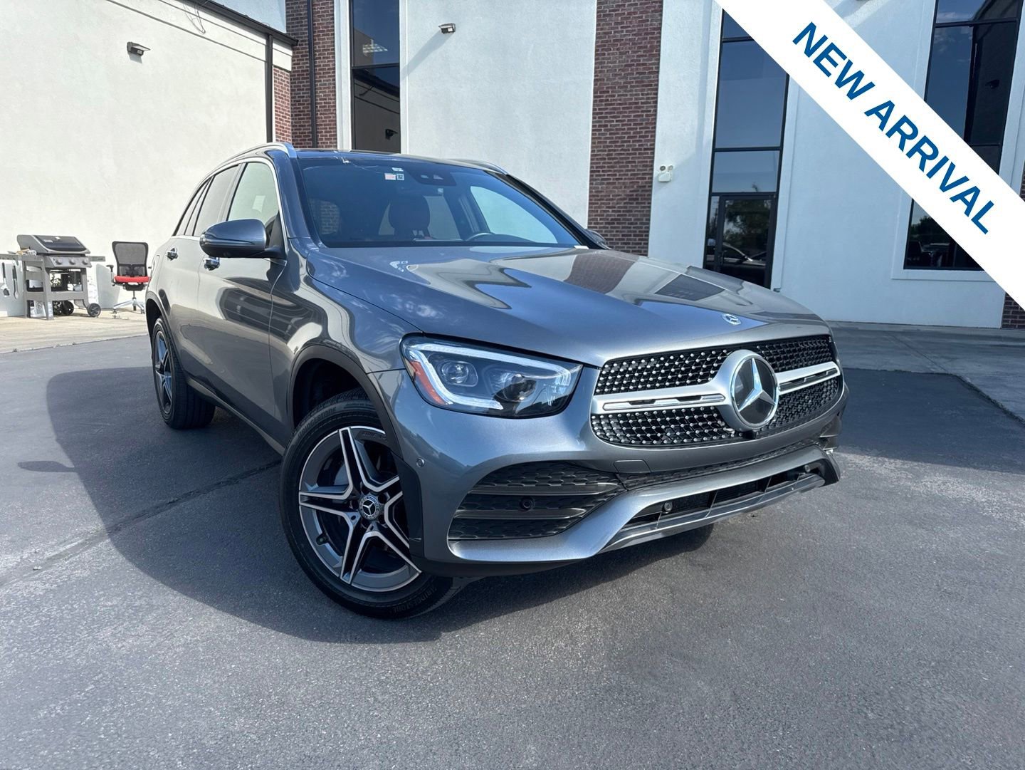 Used 2021 Mercedes-Benz GLC 300 4MATIC image 1