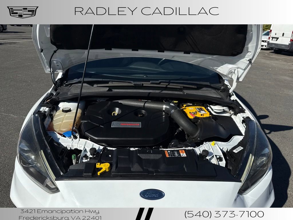 Used 2017 Ford Focus RS image 12