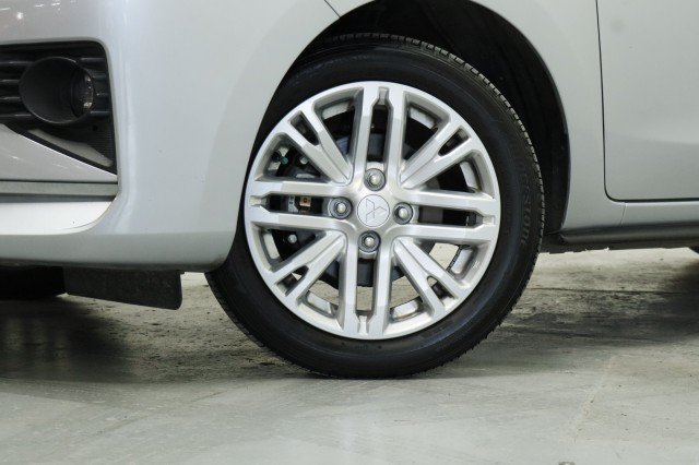 Used 2024 Mitsubishi Mirage G4 LE FWD image 3