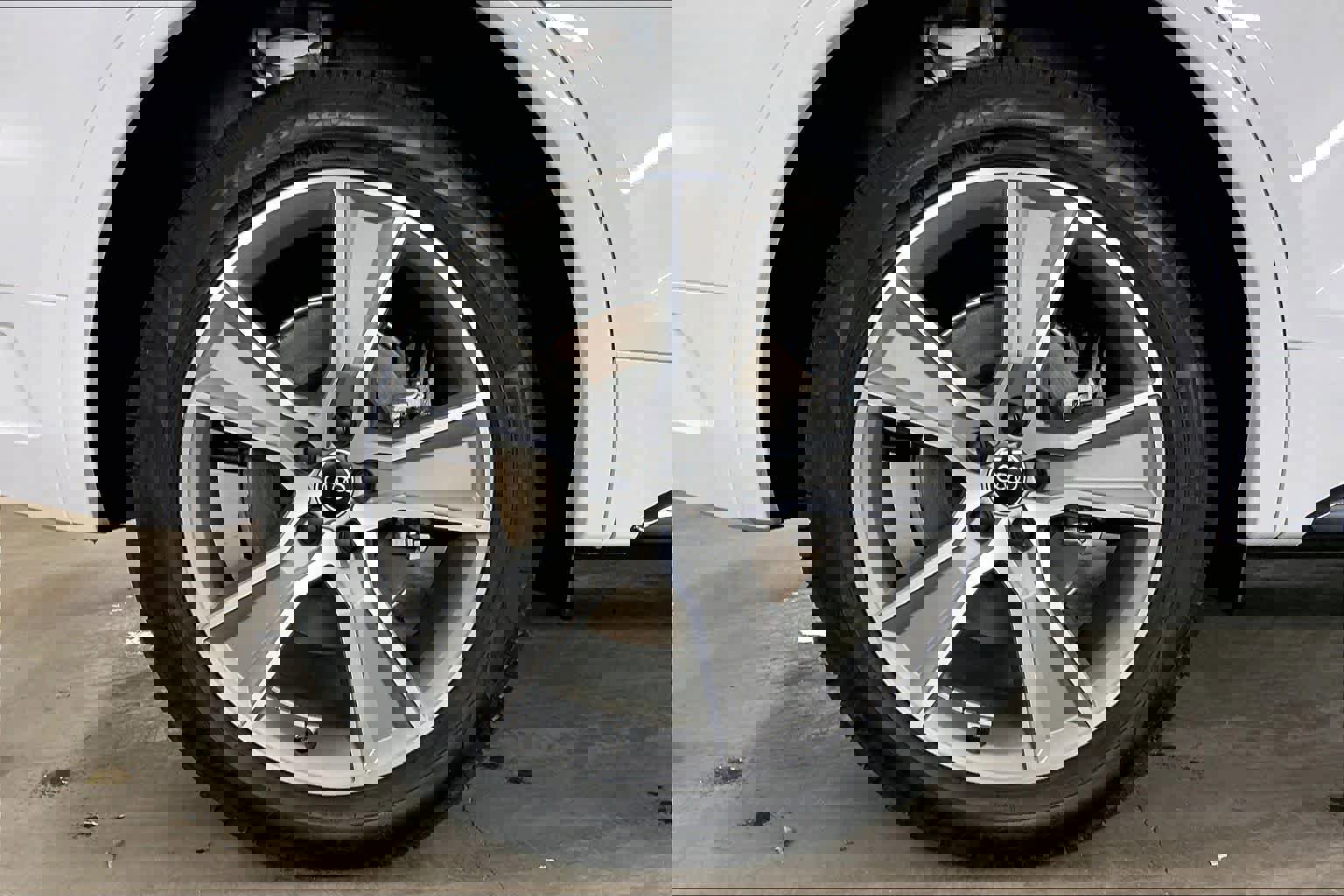 Certified 2025 Audi Q5 2.0T Premium w/ Convenience Plus Package image 12