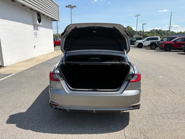 Used 2025 Toyota Camry XSE FWD image 33