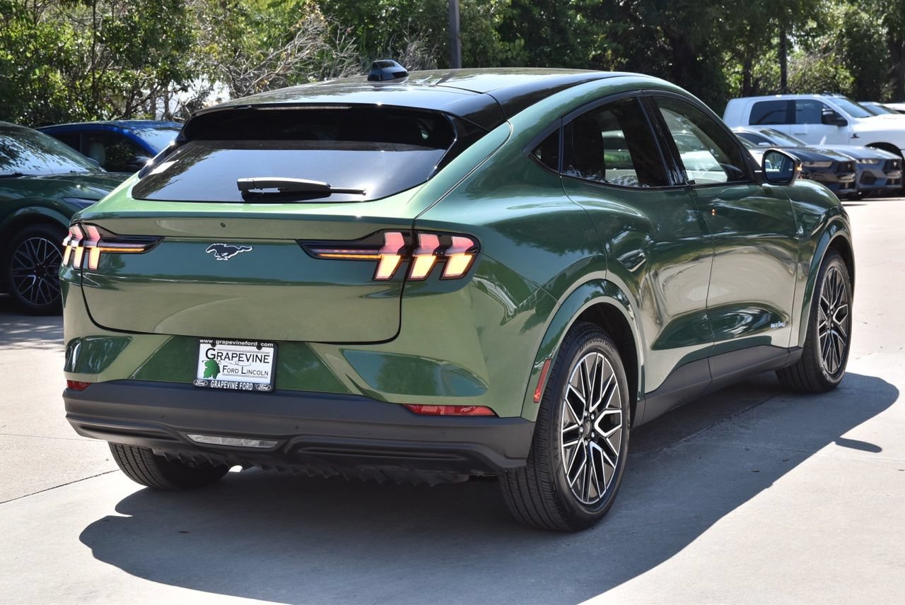 Certified 2025 Ford Mustang Mach-E Premium AWD/4WD image 8