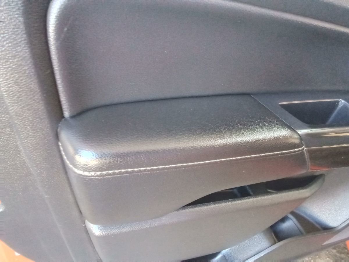 Used 2015 GMC Canyon SLE w/ SLE Convenience Package image 18