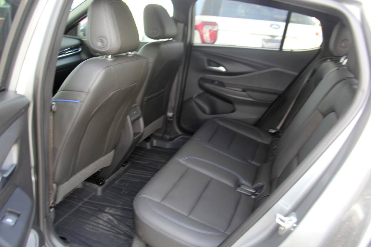 Used 2026 Buick Envista Sport Touring w/ Convenience I Package FWD image 22