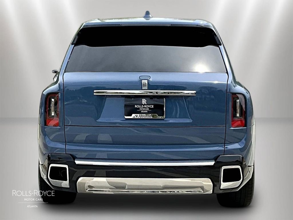 Certified 2026 Rolls-Royce Cullinan image 4