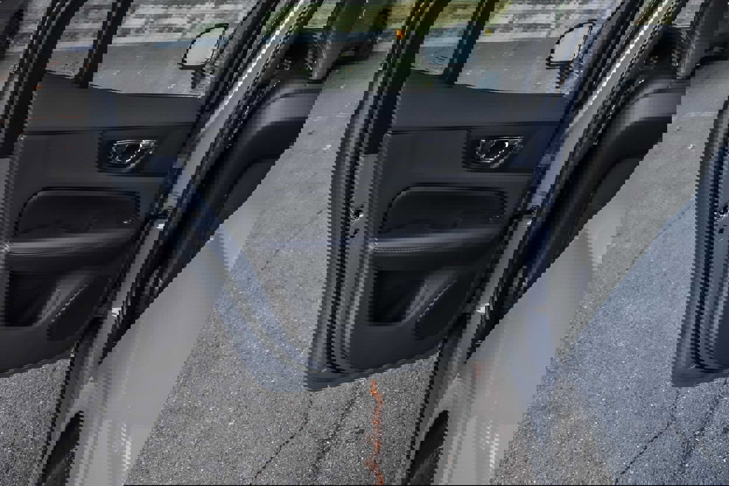 Used 2023 Volvo S60 B5 Plus w/ Climate Package image 19