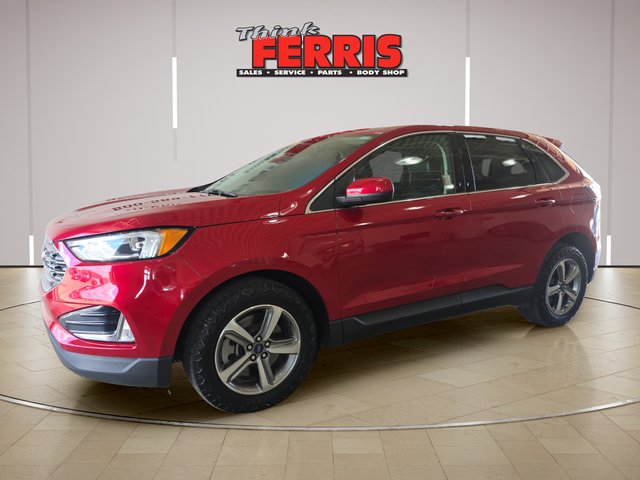 Used 2022 Ford Edge SEL w/ Convenience Package