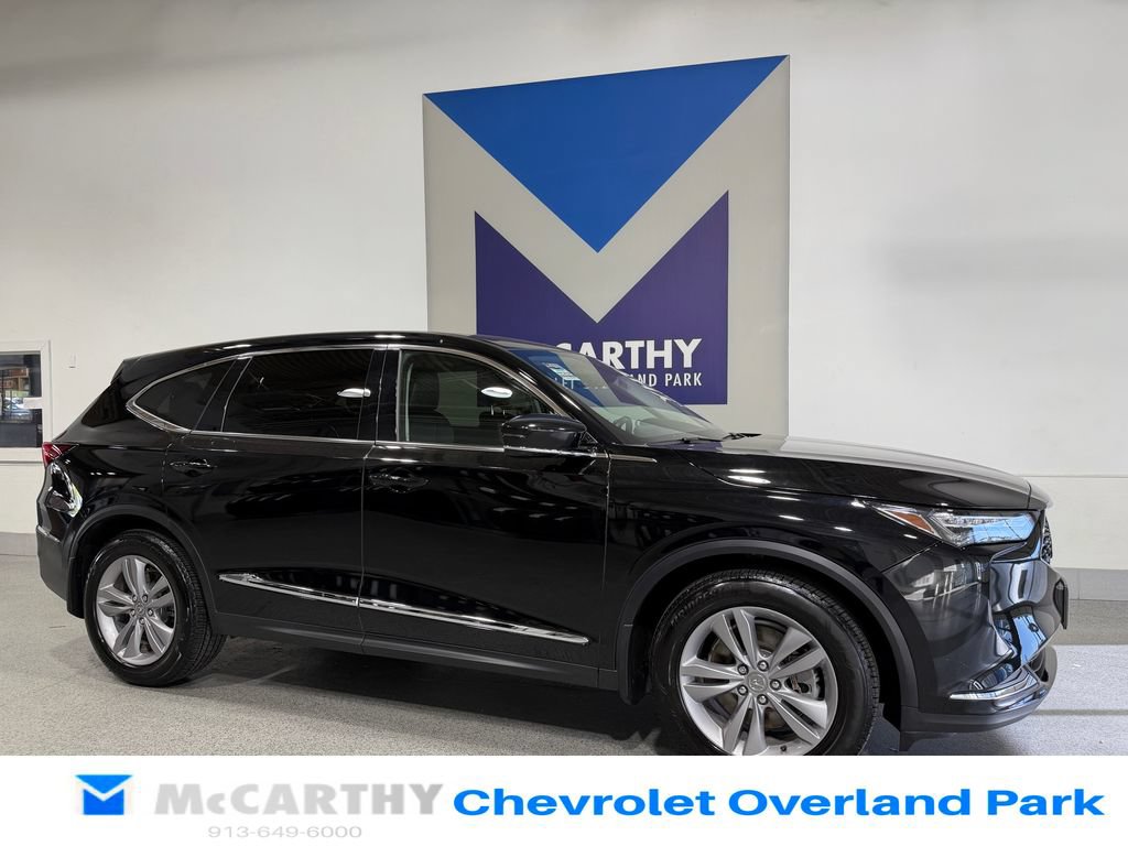Used 2023 Acura MDX SH-AWD image 3