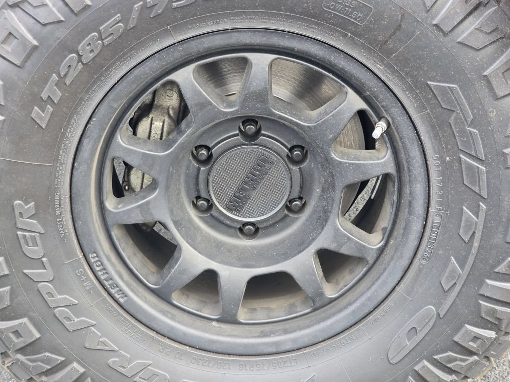 Used 2019 Toyota Tacoma TRD Off-Road AWD/4WD image 24