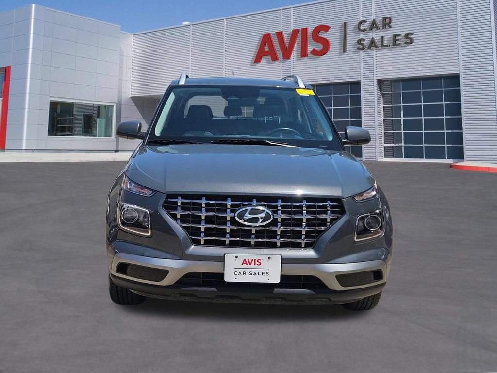 Used 2025 Hyundai Venue SEL FWD image 10