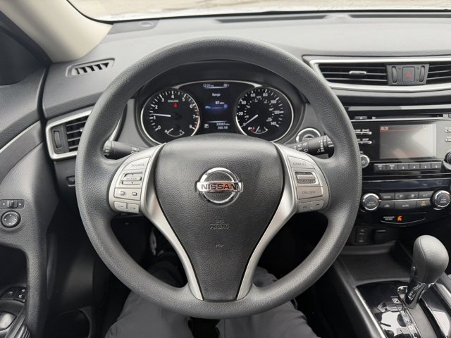 Used 2015 Nissan Rogue SV image 15